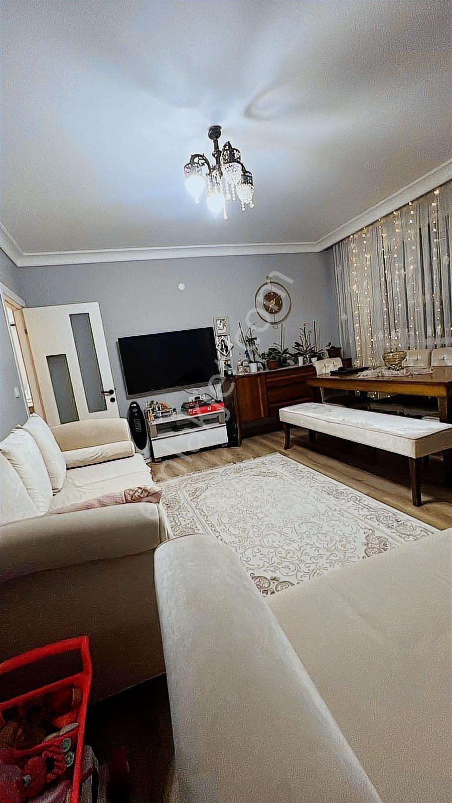 Göze Emlaktan Cumhuriyet Mh Satılık 2+1 Göl Manzaralı Daire - Görsel 4