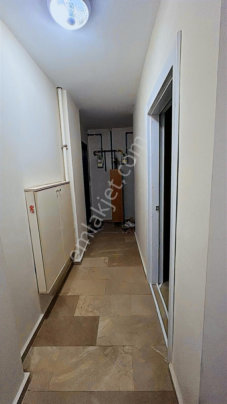 Göze Emlaktan Cumhuriyet Mh Satılık 2+1 Göl Manzaralı Daire - Görsel 8