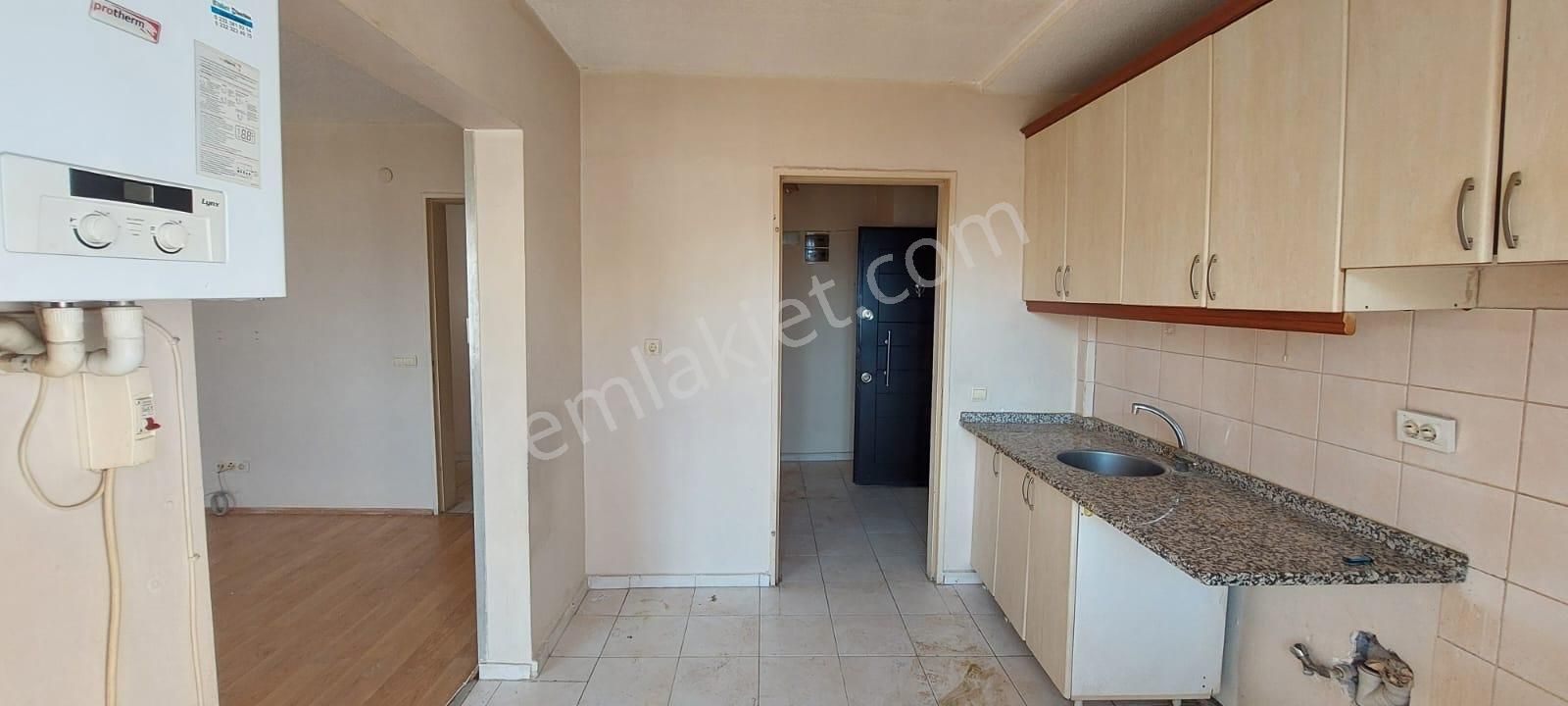 Karşıyaka Toki De Kiralık Boş 2+1 Daire Kanıt Emlaktan - Görsel 17