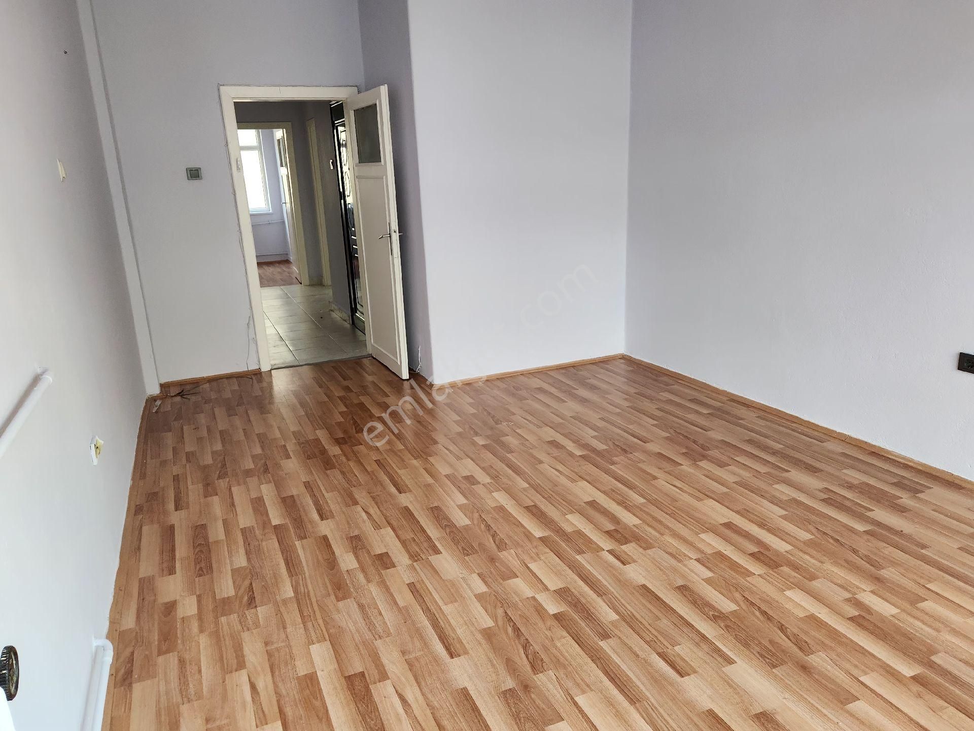 Burak Emlak'dan Satılık Daire Kurtuluş Dedeefendi Cd. 3+1 B.salon Full Yapılı - Görsel 3