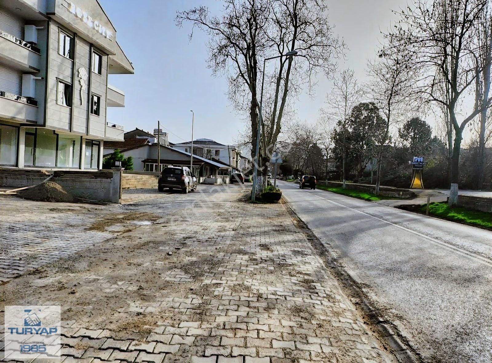 Kadıköy Tarihi Çınarlı Yola Butik Site İçerisinde Daire - Görsel 17