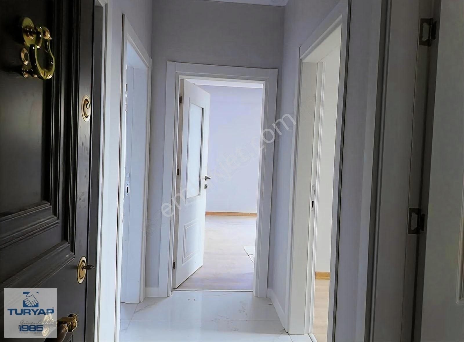 Kadıköy Tarihi Çınarlı Yola Butik Site İçerisinde Daire - Görsel 3