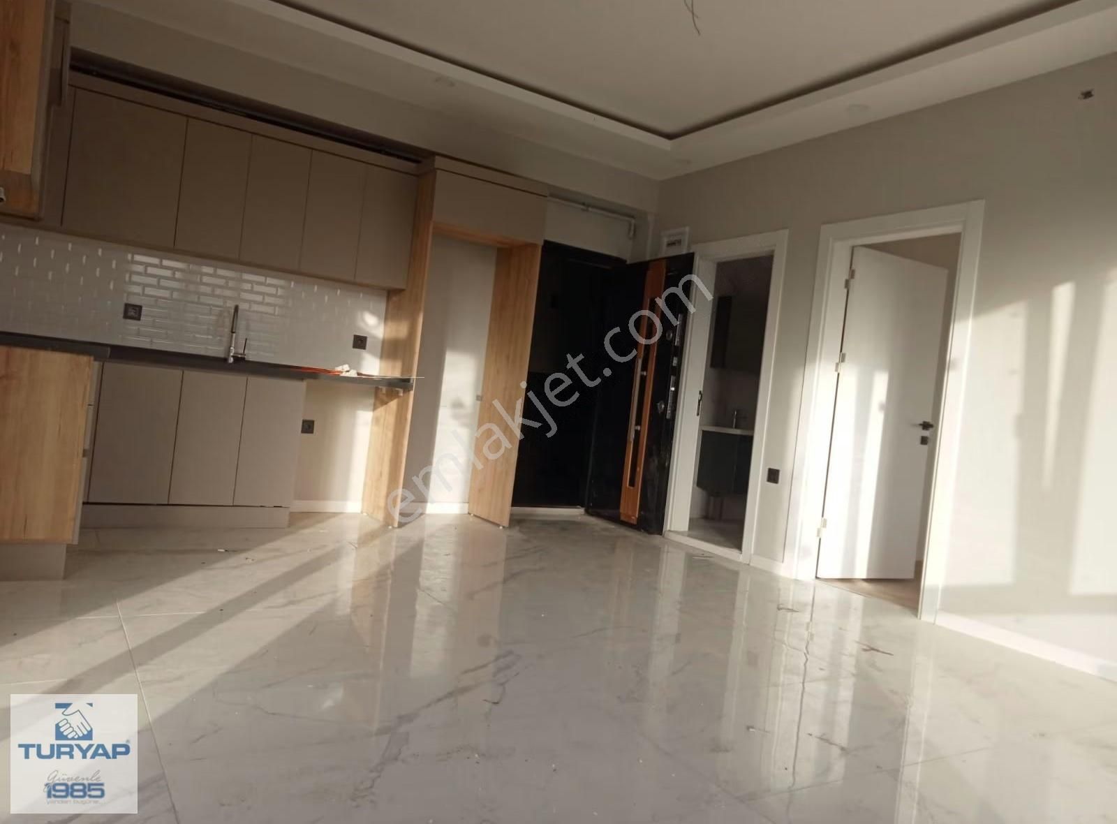 Kadıköy'de Site İçerisinde 1+1 Daire - Görsel 10