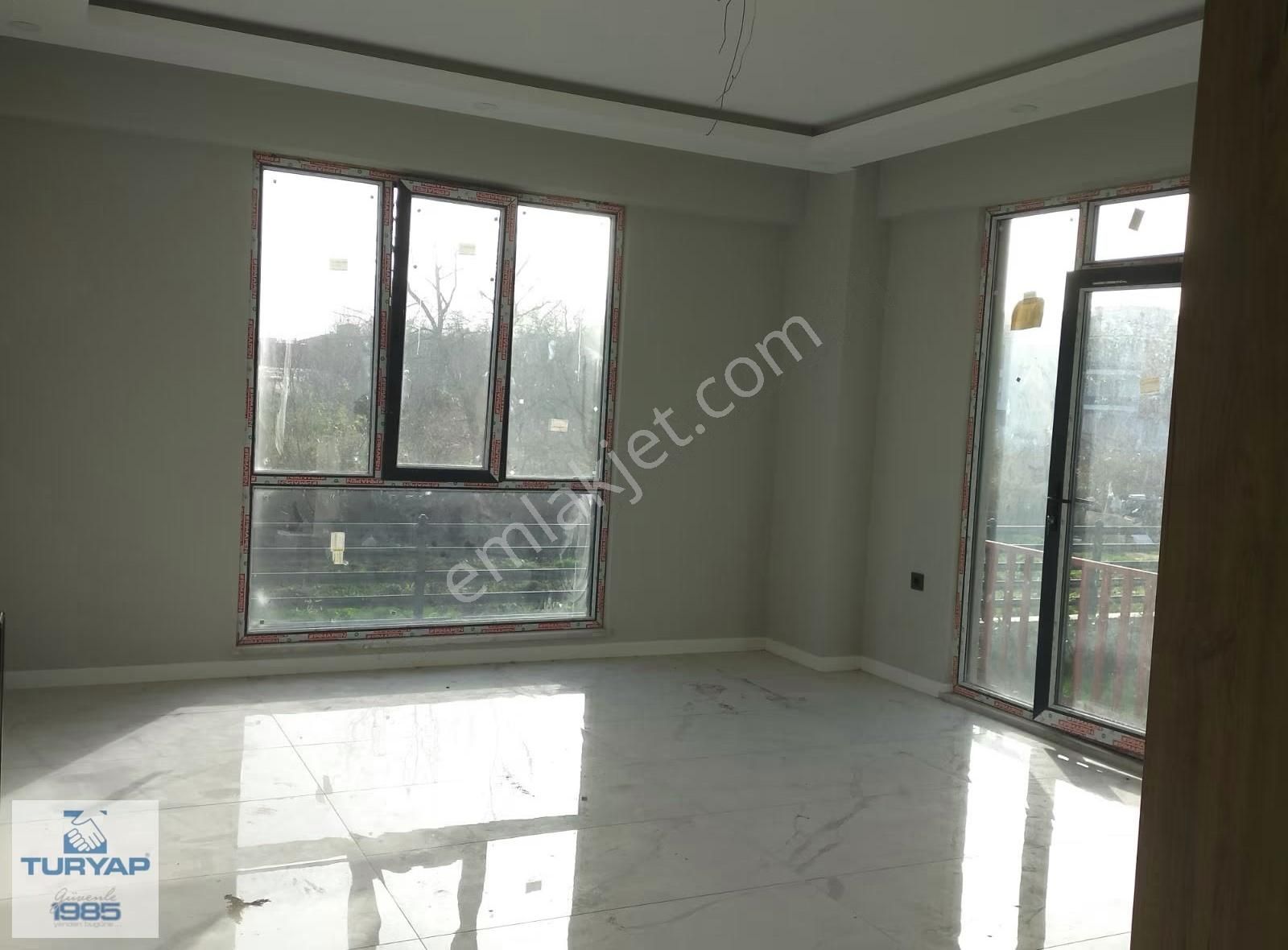 Kadıköy'de Site İçerisinde 1+1 Daire
