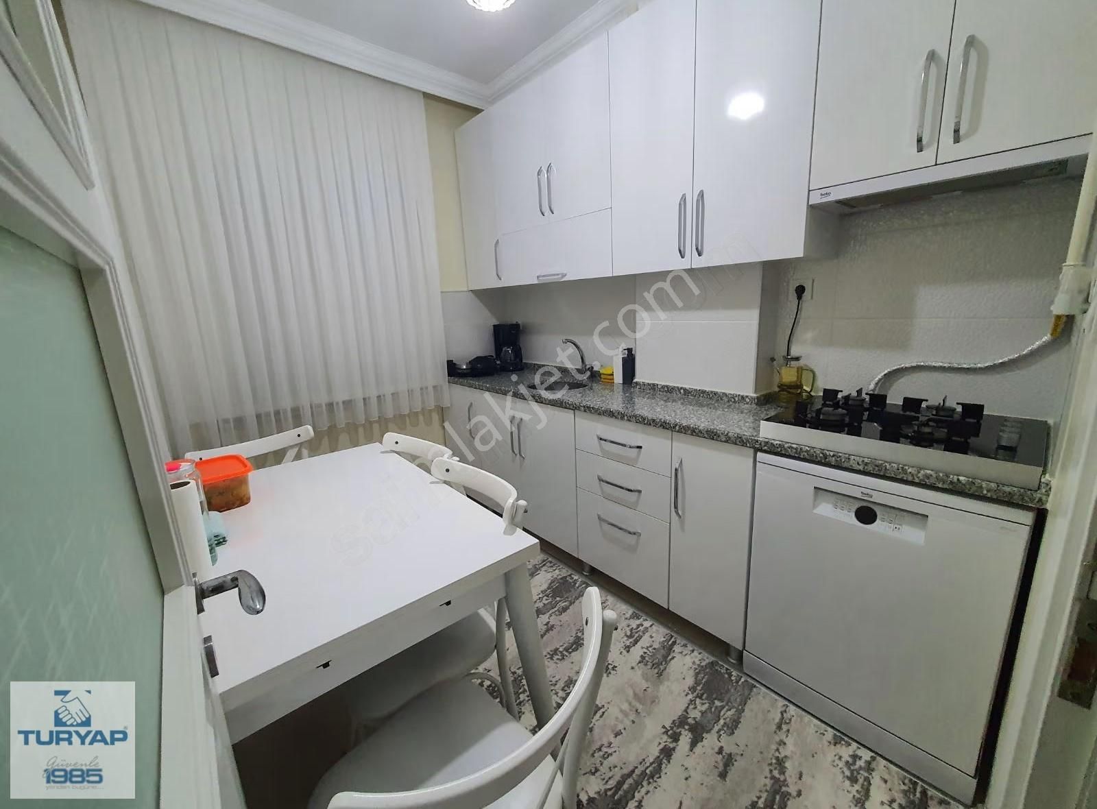 Yalova Fevzi Çakmak Mah.satılık 3+1 Daire - Görsel 2