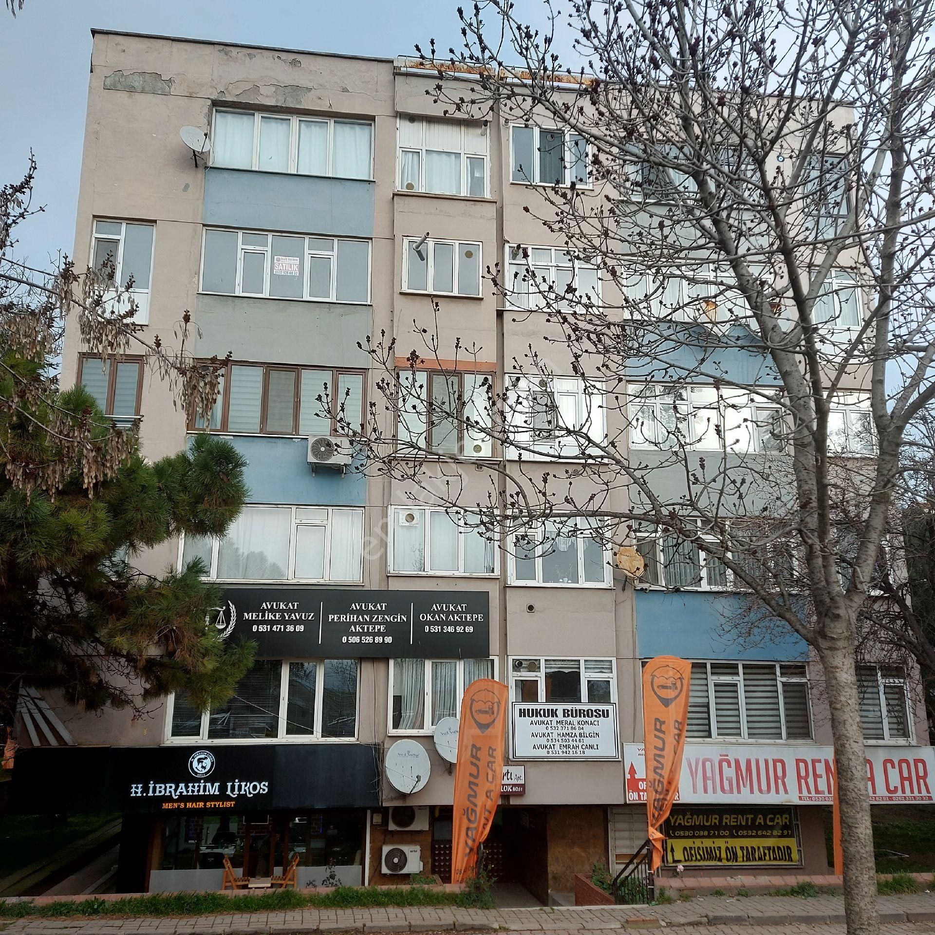 Merkezde Deniz Manzaralı 2+1
