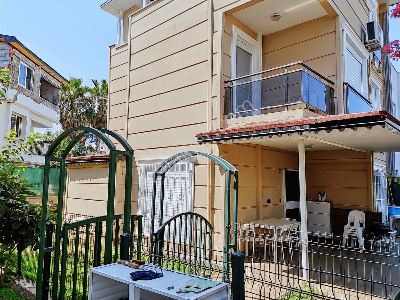 Land Of Legends'e 3 Km Mesafede 5+1 Tripleks Villa - Görsel 24