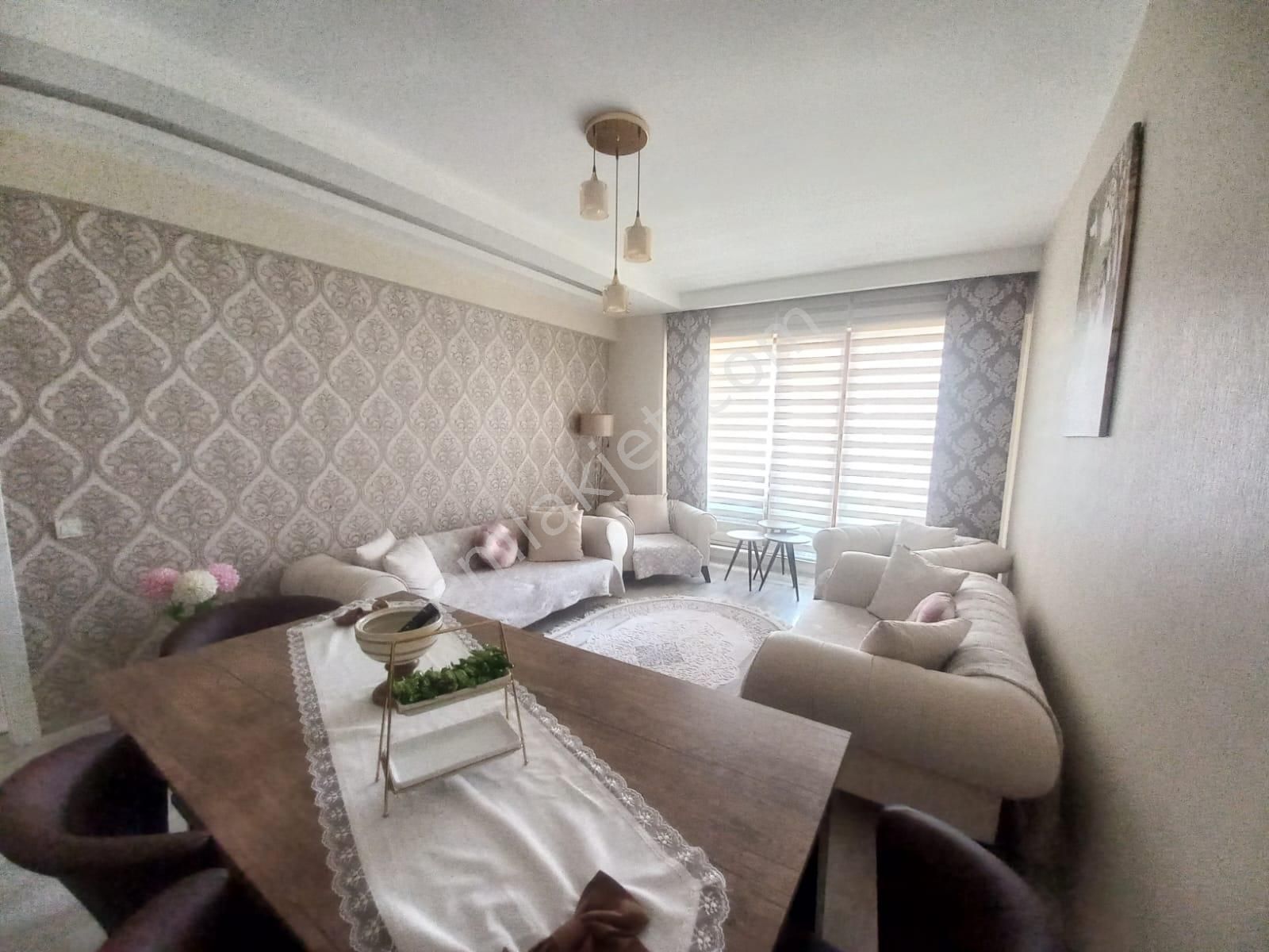 Emrah Çiftci'den Selçuklu Kılıçarslan Mah.şefikcan Cad.yanı Satılık 3+1 Arakat Daire - Görsel 4