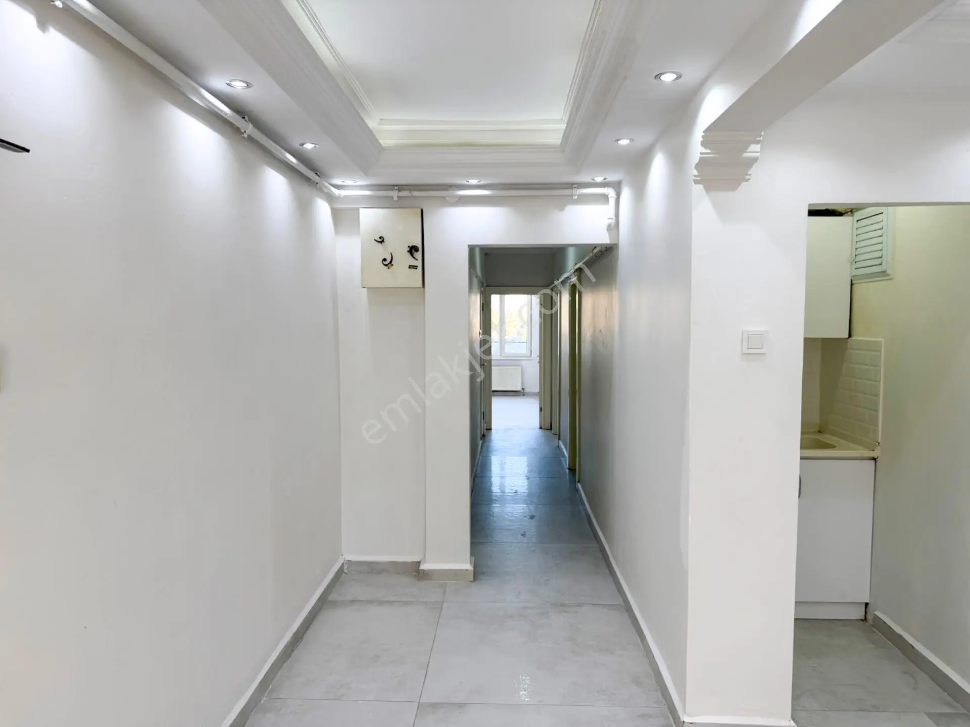 Balıkesir Kızılay Cad. Tabela Değeri Yüksek Kiralık 3+1 Ofis - Görsel 9