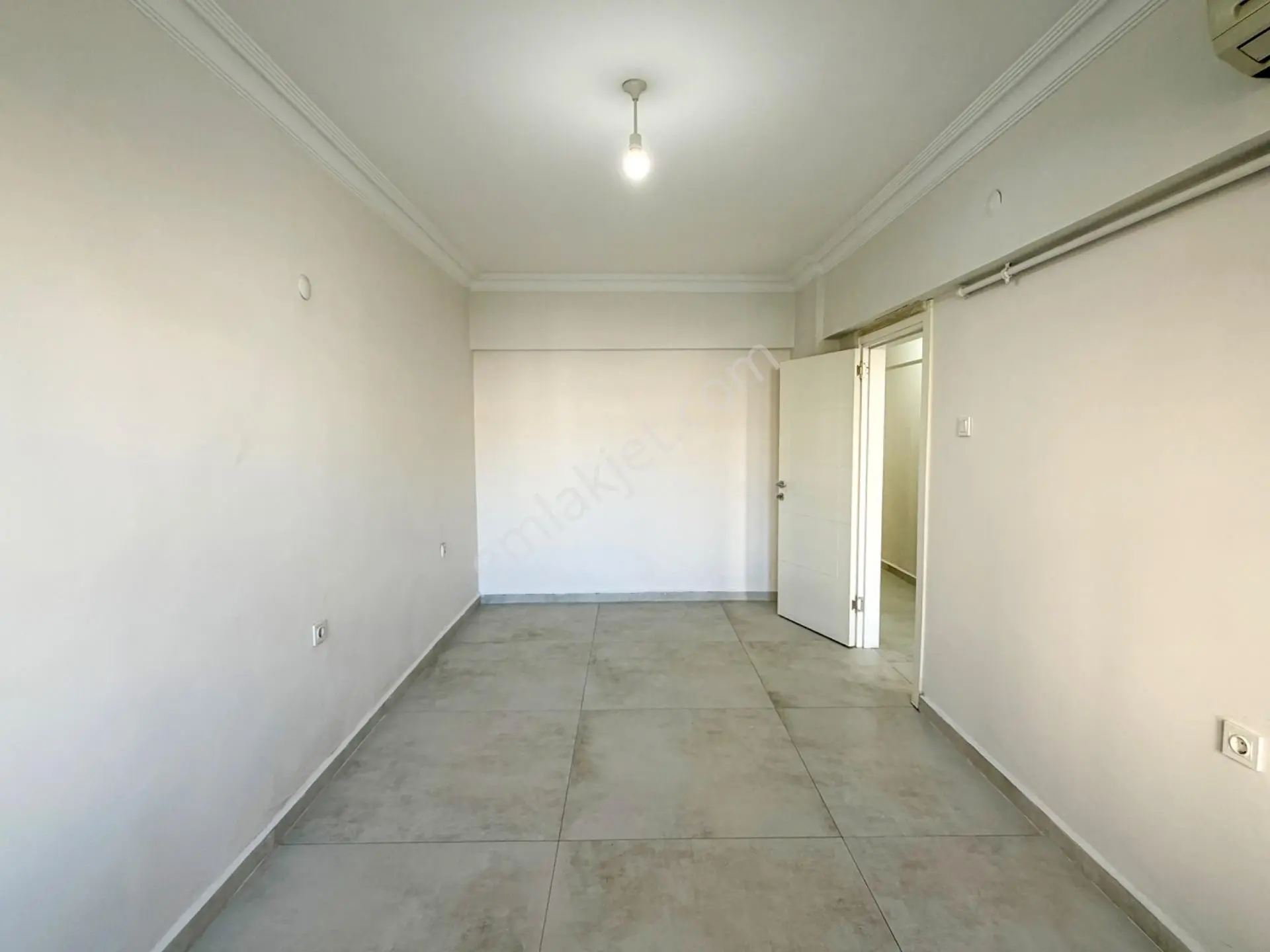 Balıkesir Kızılay Cad. Tabela Değeri Yüksek Kiralık 3+1 Ofis - Görsel 16