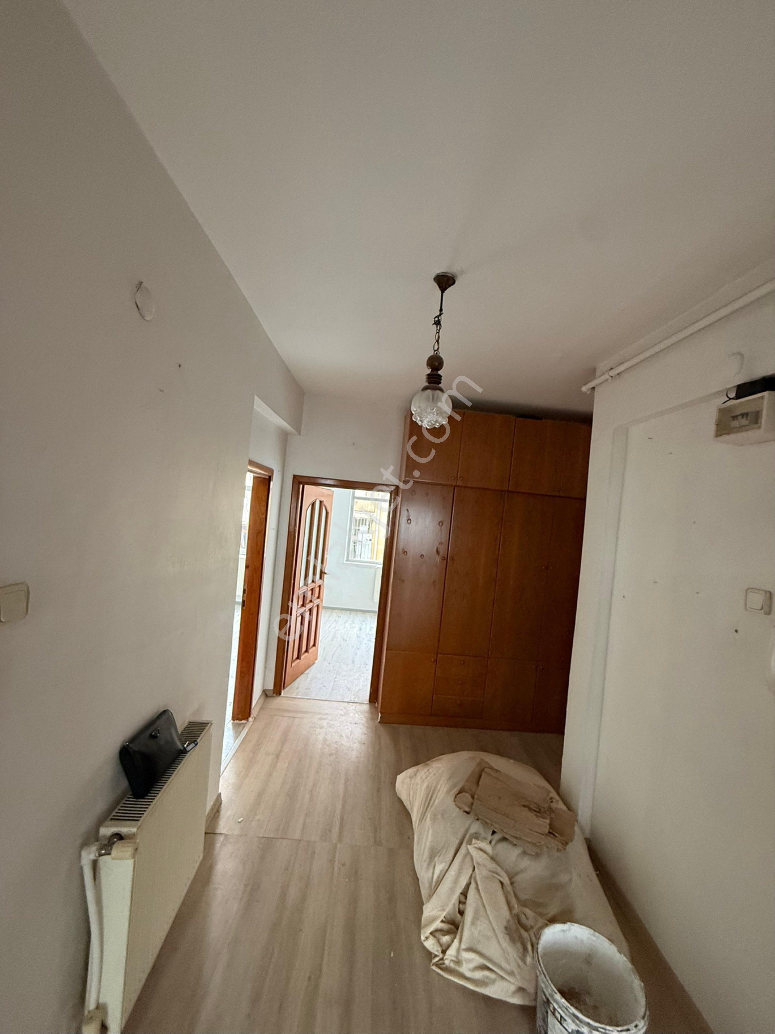 Hürriyet Mahallesinde İci Temiz Kiralık Daire - Görsel 4