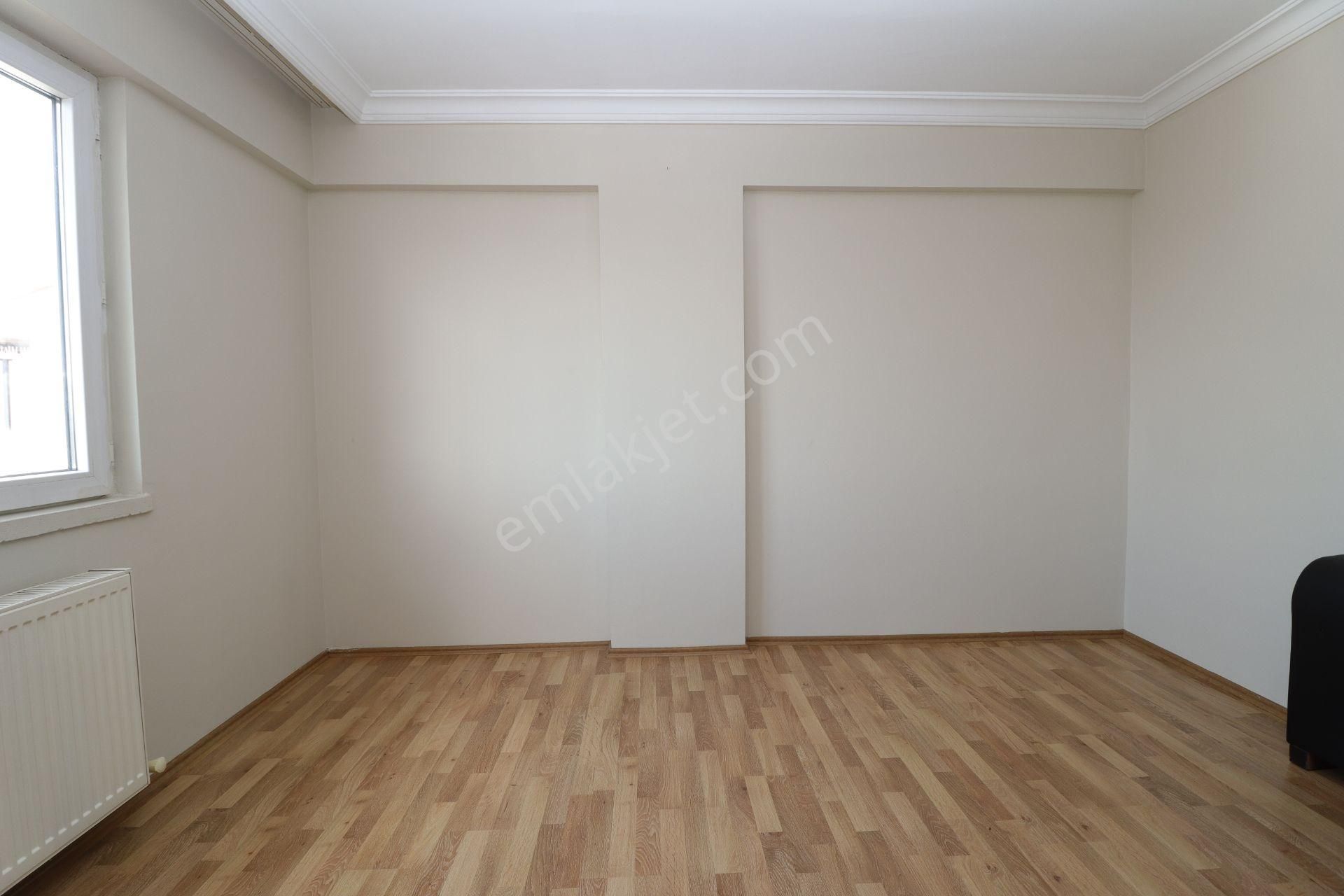 Akif'ten Topçu'da 3+1 Asansörlü G/b Cephe Cadde Yanı Kiralık Daire - Görsel 20