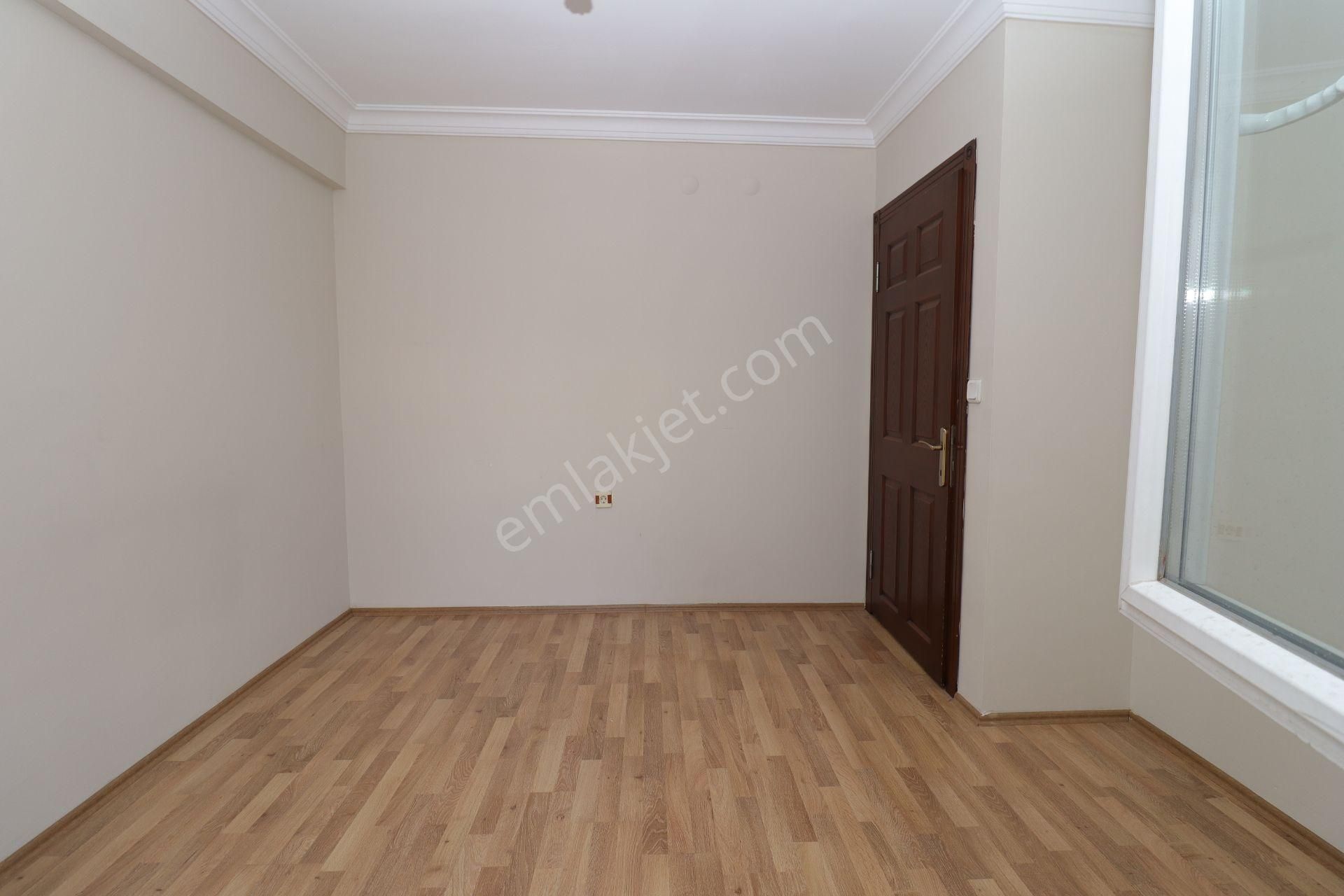 Akif'ten Topçu'da 3+1 Asansörlü G/b Cephe Cadde Yanı Kiralık Daire - Görsel 16