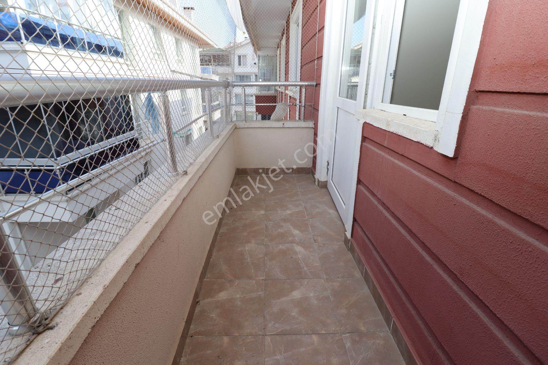 Akif'ten Topçu'da 3+1 Asansörlü G/b Cephe Cadde Yanı Kiralık Daire - Görsel 18
