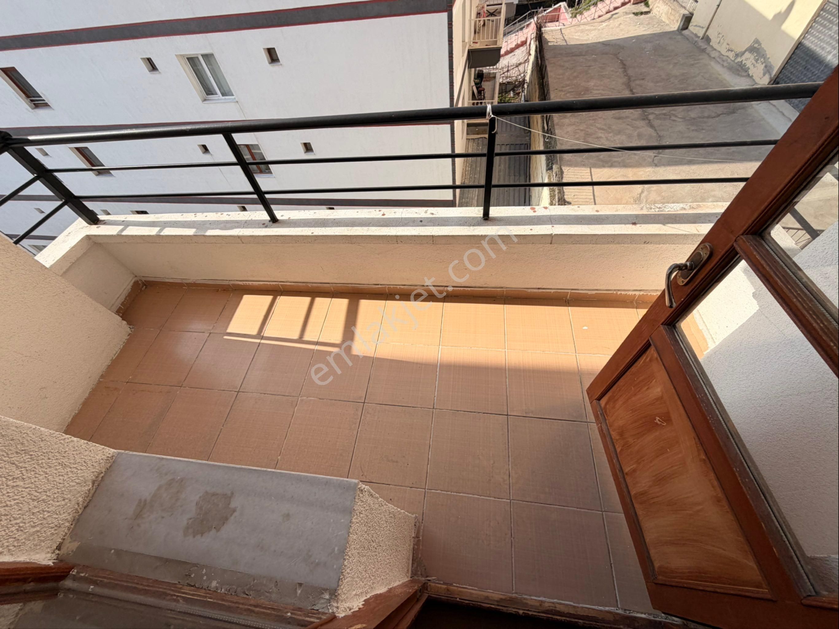 Bademlik Mah Itri Cadde Yanı Asansörlü Geniş Orta Kat 3+1 - Görsel 19