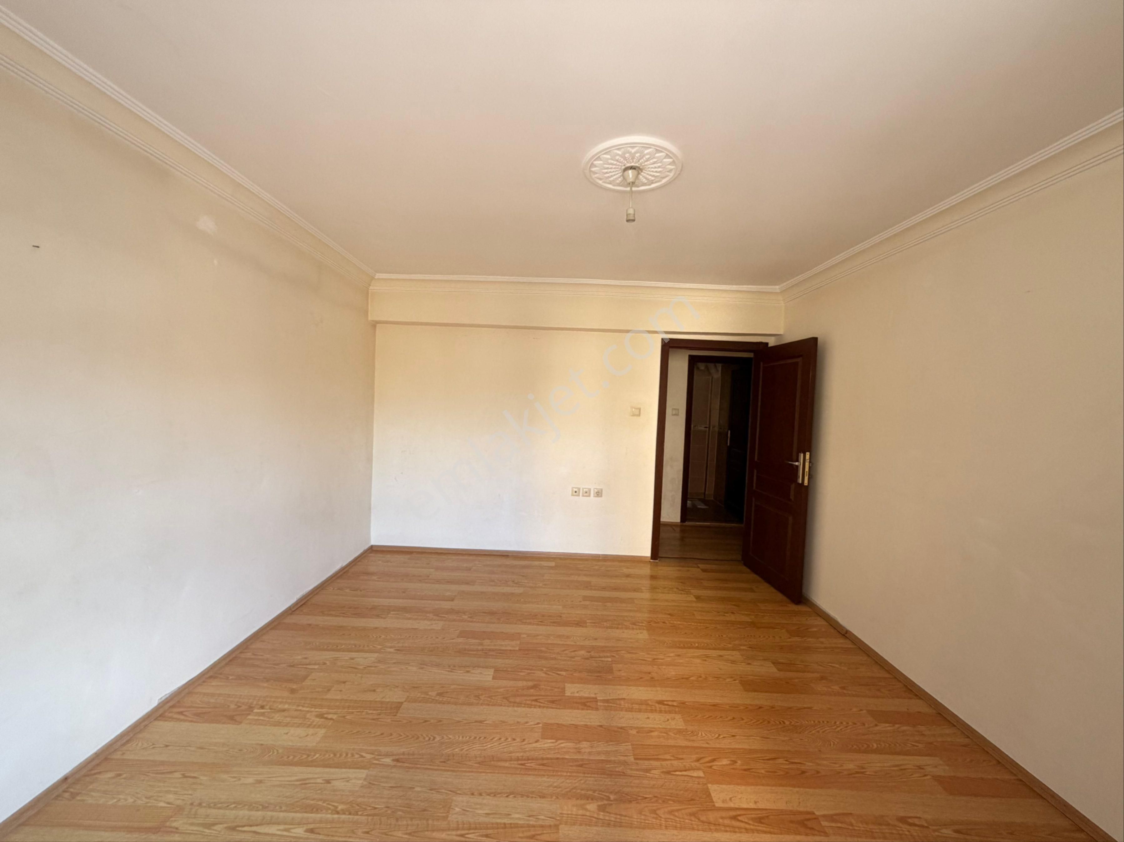 Bademlik Mah Itri Cadde Yanı Asansörlü Geniş Orta Kat 3+1 - Görsel 13