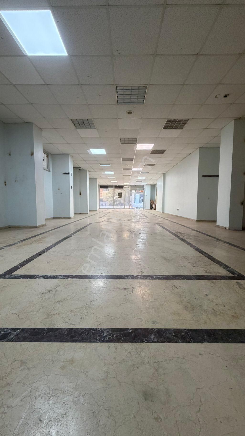 Birken Emlaktan Hancıoğlu Cadde Üzeri Kiralık Dükkan - Görsel 12