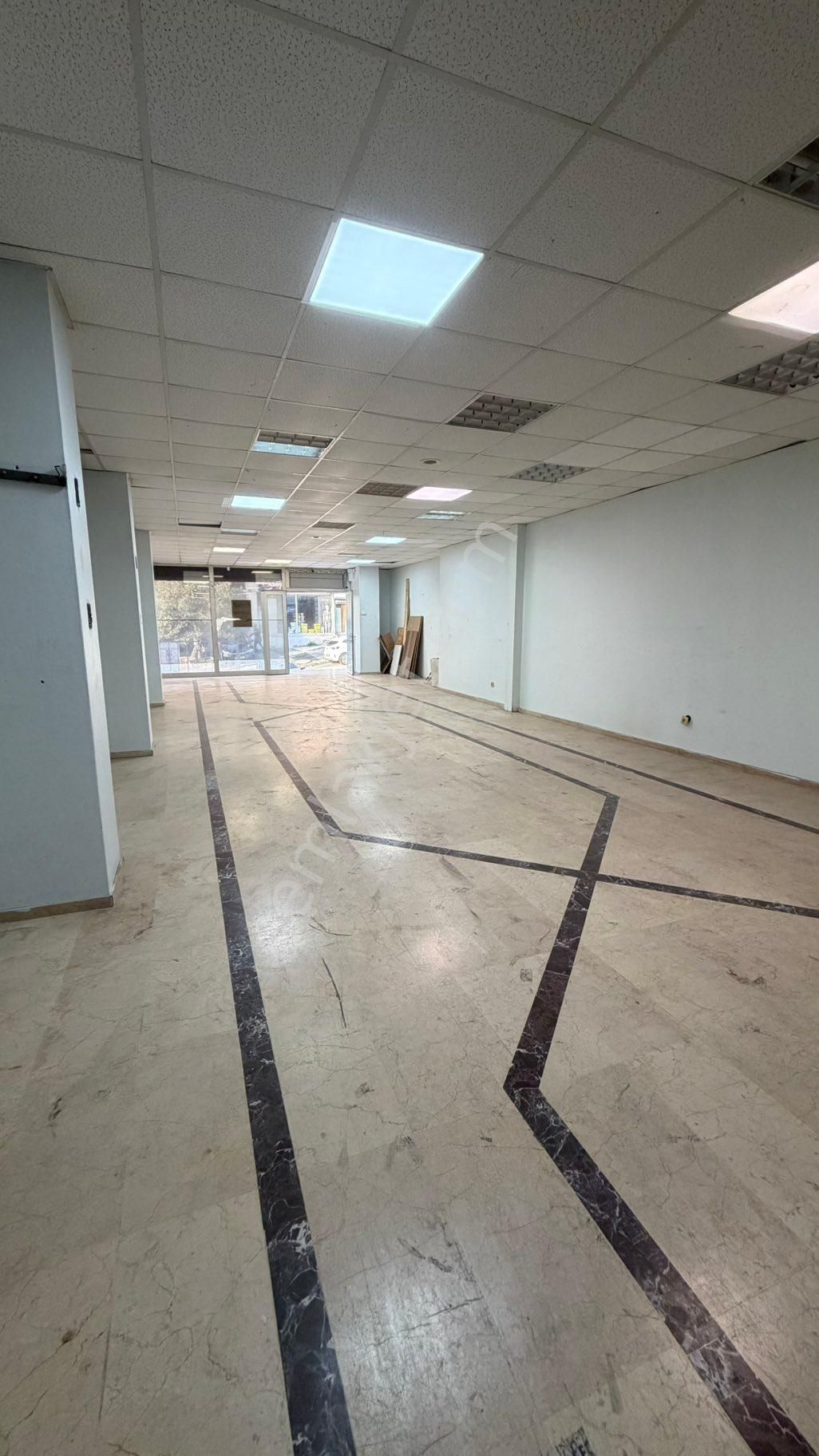 Birken Emlaktan Hancıoğlu Cadde Üzeri Kiralık Dükkan - Görsel 8