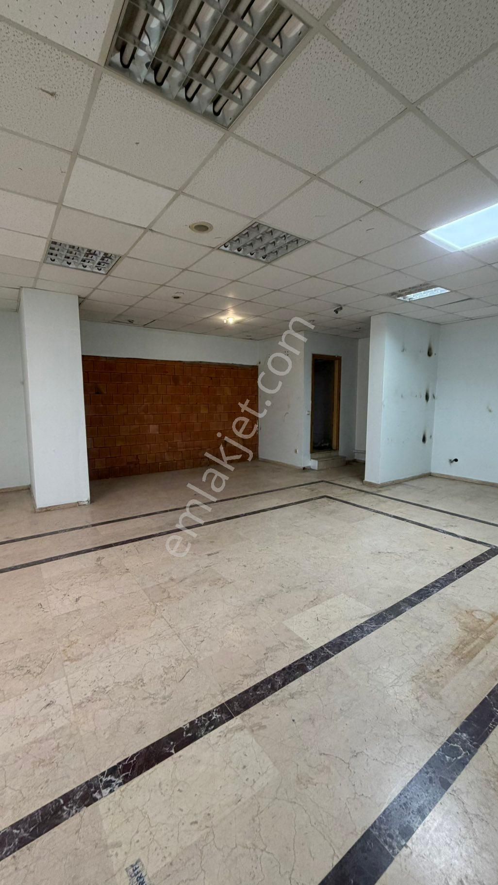 Birken Emlaktan Hancıoğlu Cadde Üzeri Kiralık Dükkan - Görsel 14