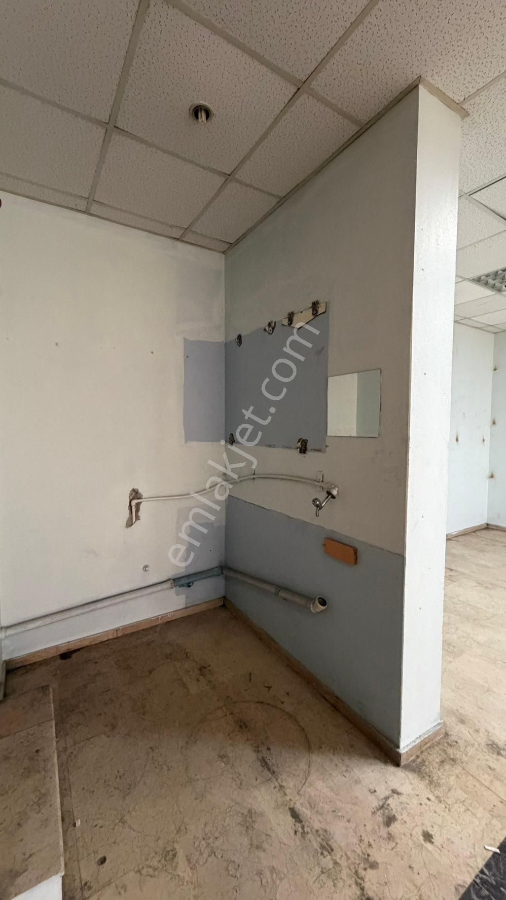 Birken Emlaktan Hancıoğlu Cadde Üzeri Kiralık Dükkan - Görsel 13