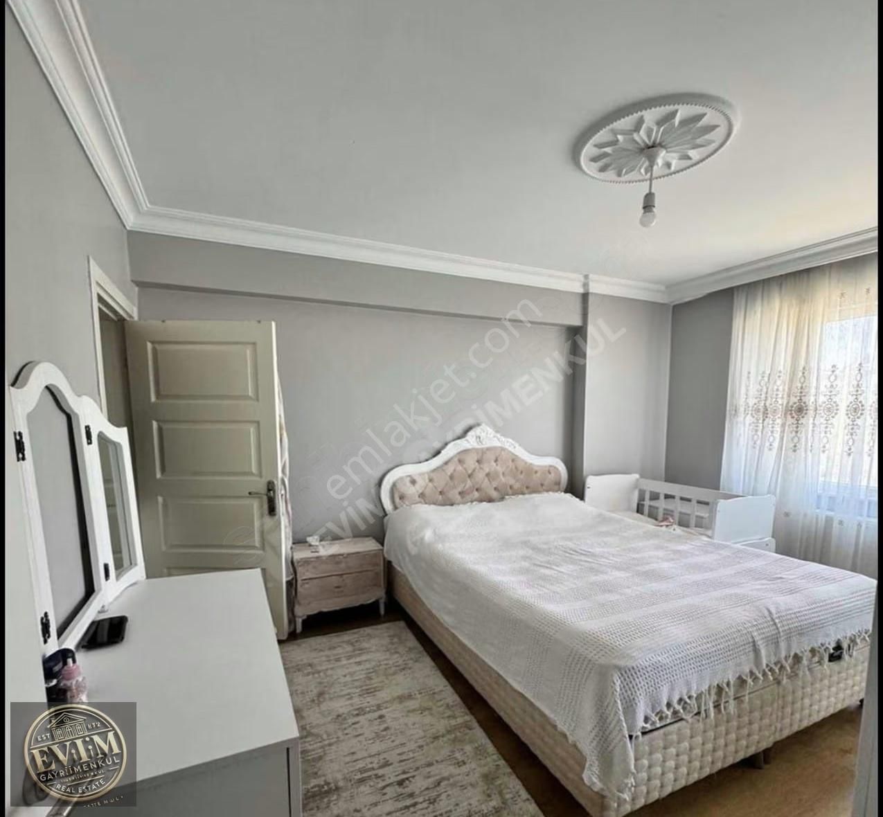 Evim'den Fatih Mah.hastane Yanı Ebeveyn Banyolu Acil Satılık 2+1