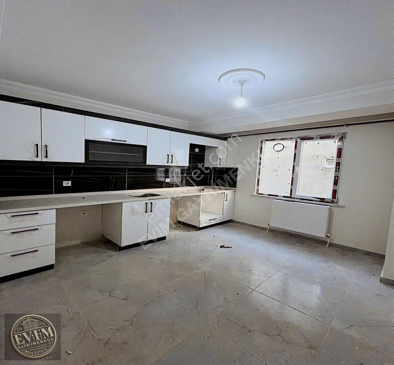 Evim'den Fatih Mah.hastane Yanı Ön Cephe 2+1 110m2 Satılık Daire - Görsel 2