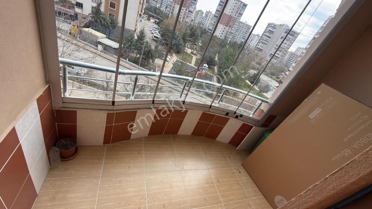 75 Cadde, Winstown Avm Arası 3+1 Bakımlı Satılık Daire - Görsel 17