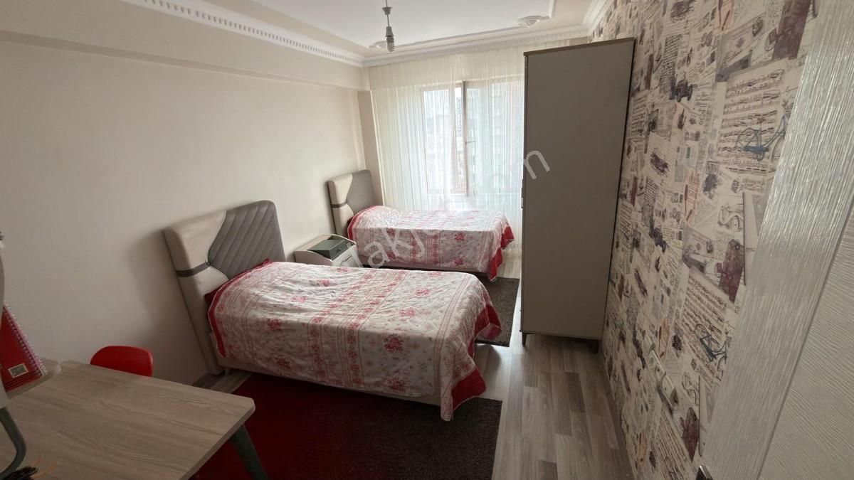 75 Cadde, Winstown Avm Arası 3+1 Bakımlı Satılık Daire - Görsel 29