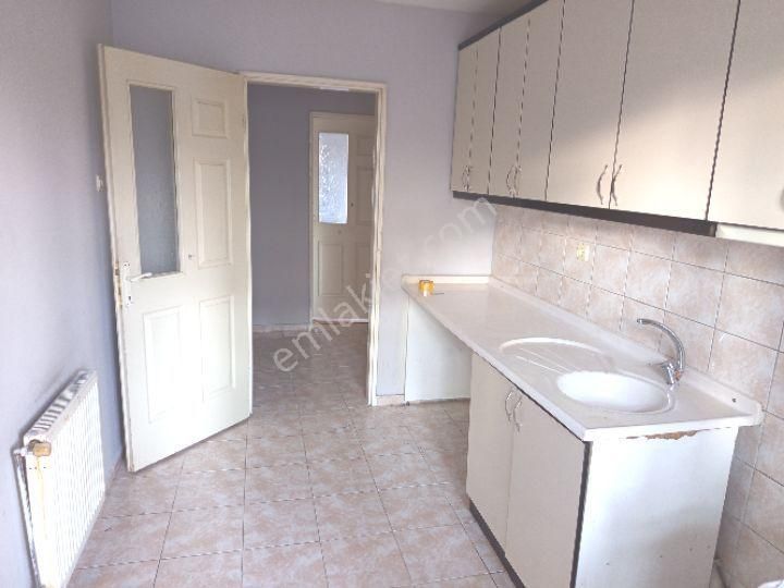 İlksan Tokide Kiralık Daire 2+1 Katta
