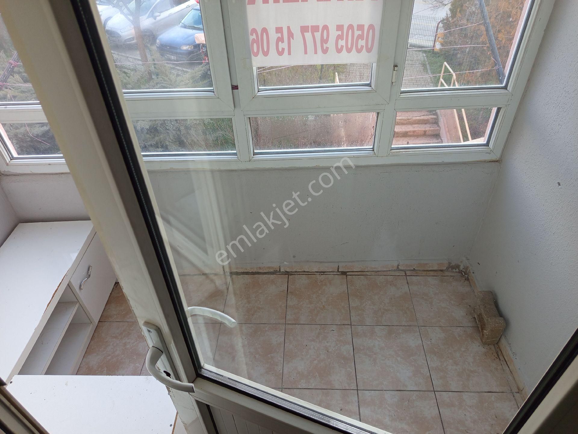 İlksan Tokide Kiralık Daire 2+1 Katta - Görsel 4