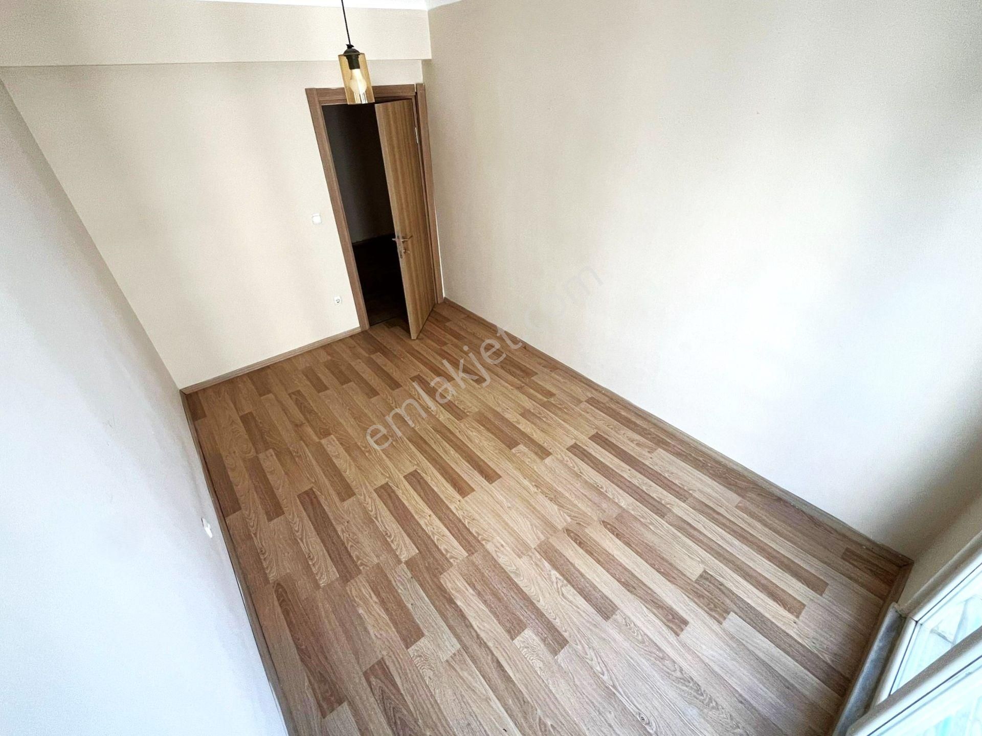 🏡aygül'den Edremit Atatürk Mahallesi'nde Full Körfez Manzaralı Ara Kat Asansörlü 3+1 Kiralık Daire - Görsel 16