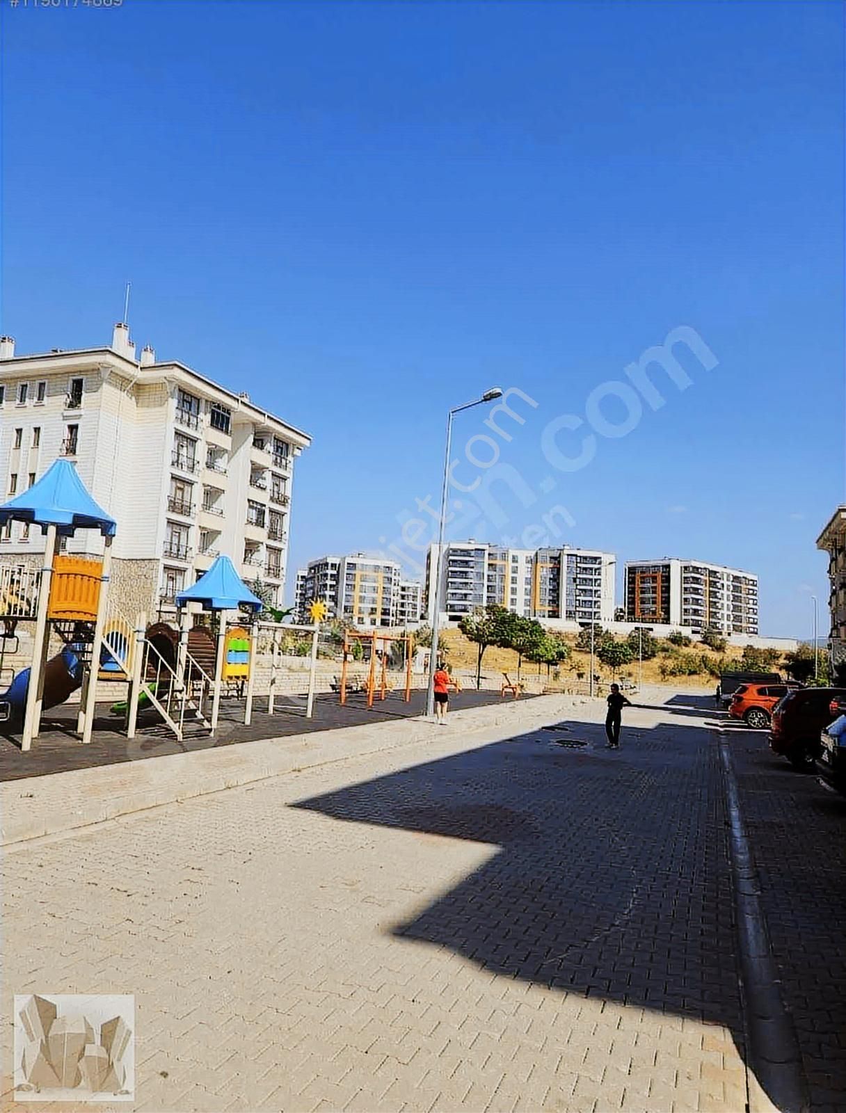 Emekli Toki'lerinde Satılık 2+1 Ayrı Mutfak Daire - Görsel 9