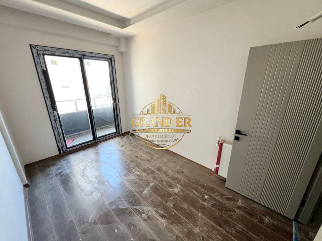 Erdemli Çeşmelide Sıfır 2+1 Çift Banyolu Site İçi Sahile Yakın - Görsel 11