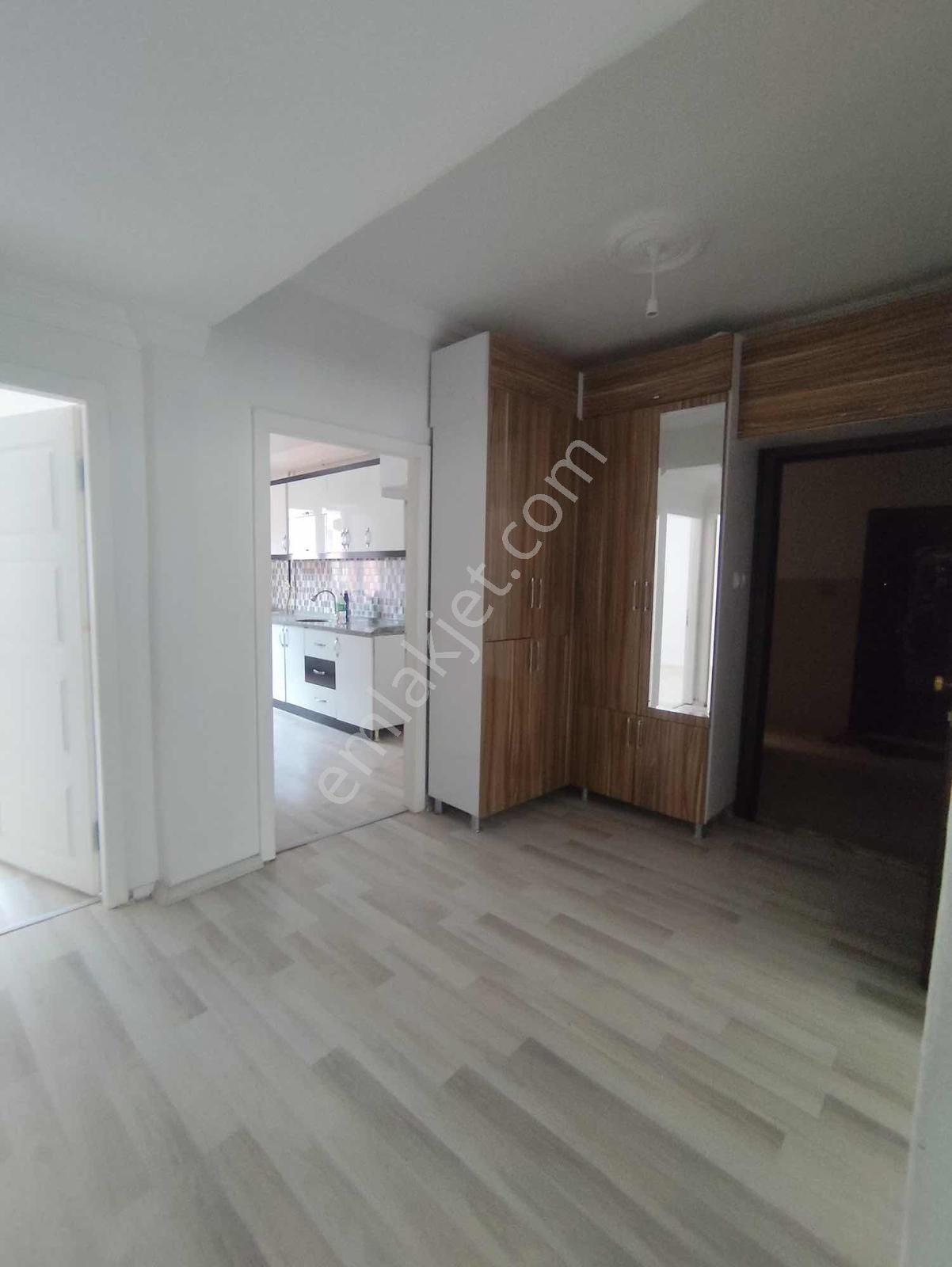 Göktürkden Reşadiye Mahallesinde 2+1 Kiralık Daire - Görsel 12