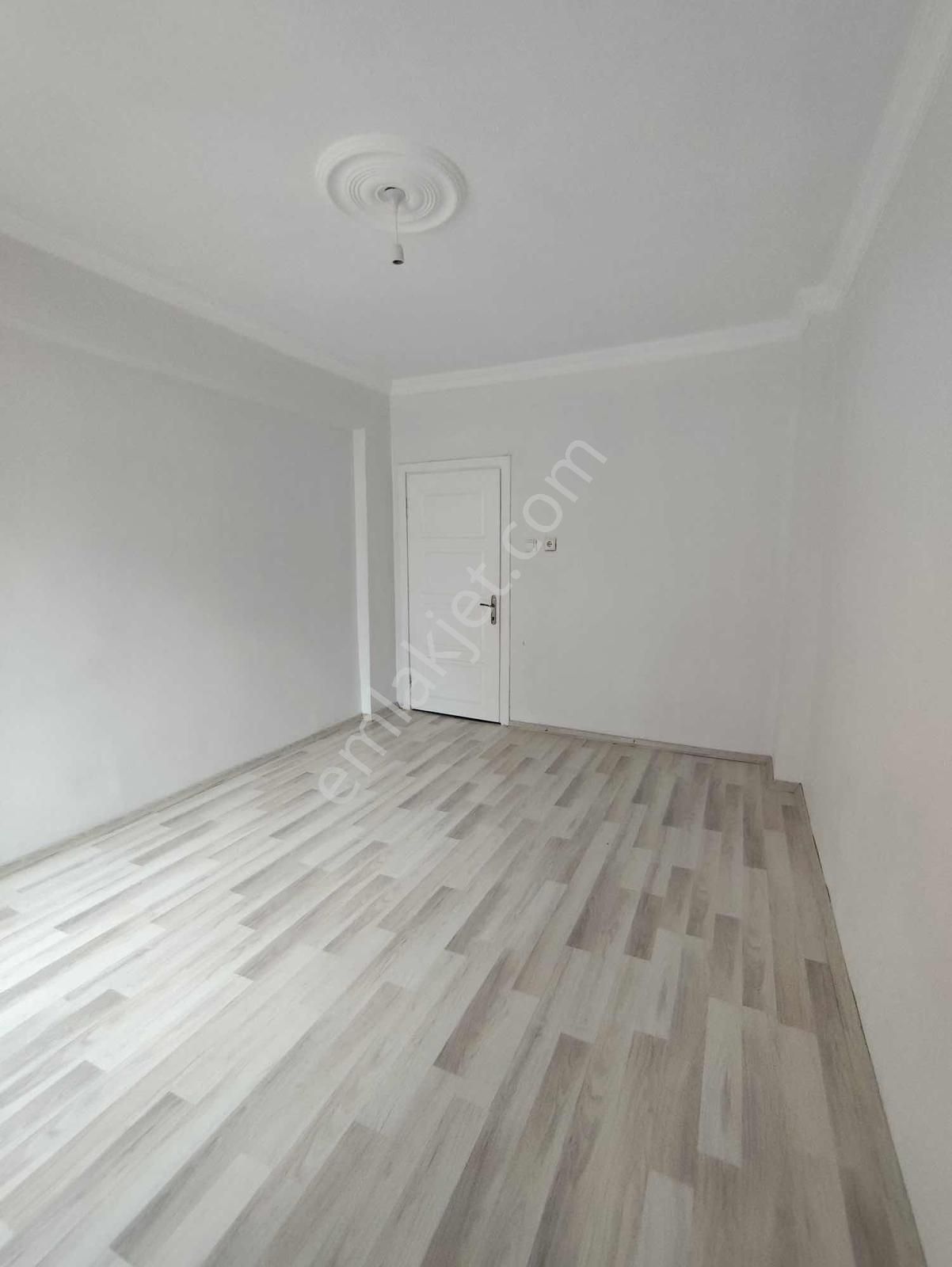 Göktürkden Reşadiye Mahallesinde 2+1 Kiralık Daire - Görsel 14