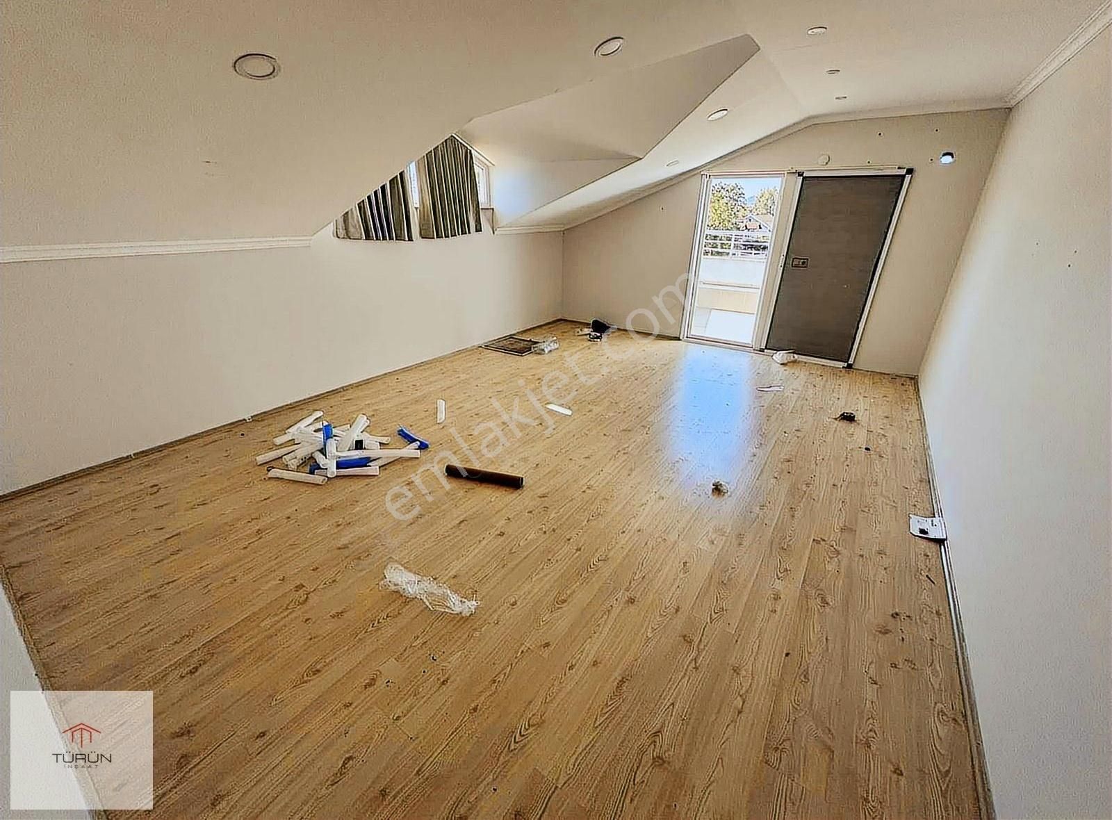 Fethiye Foça Mahallesinde Müstakil Girişli 4+1 Kiralık Daire - Görsel 13