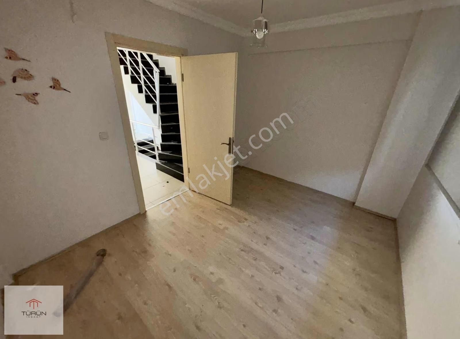 Fethiye Foça Mahallesinde Müstakil Girişli 4+1 Kiralık Daire - Görsel 12