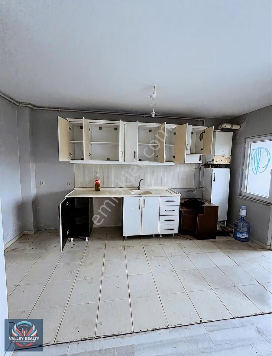 Valleyden Marmaracık Mah. Site İçinde, 2+1 Satılık Daire! - Görsel 6