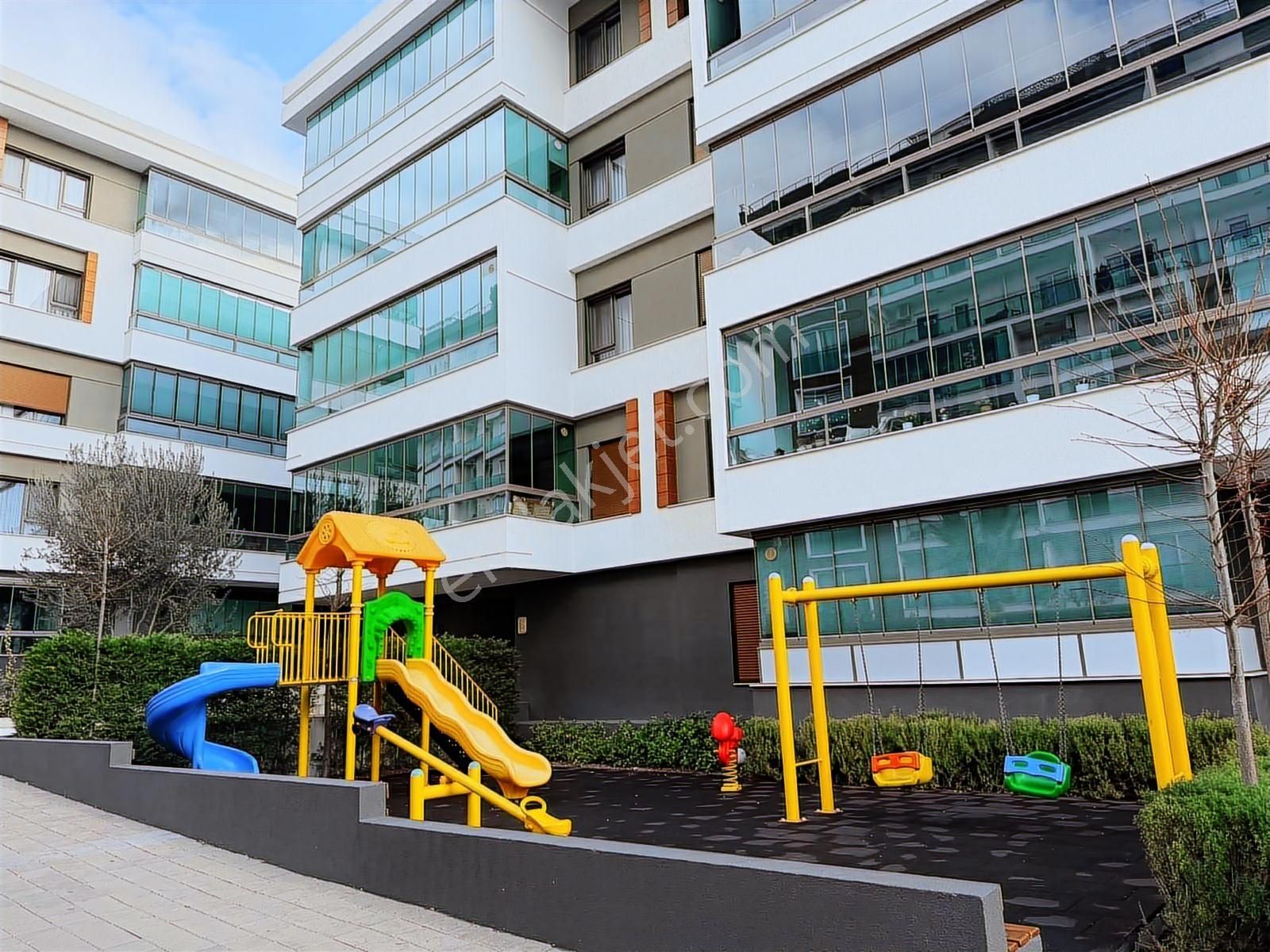 Aliağa Siteler Mah. Ertürk Lidya Sitesi'nde Kiralık 2+1 Daire - Görsel 17