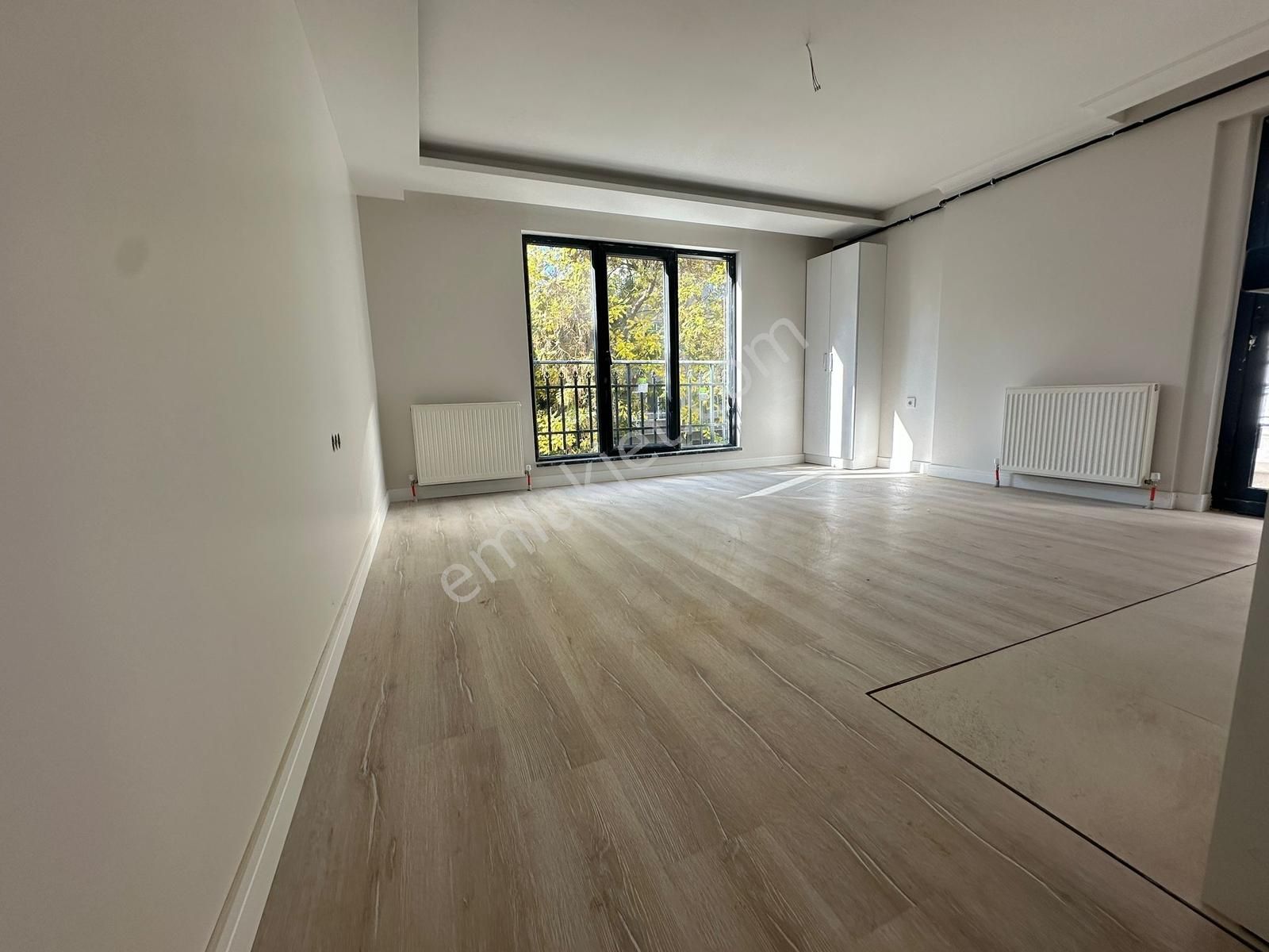 Kuttaş Emlak'tan 0 Binada Katta 1+1 Ön 50m2 Metro Yakını Kiralık - Görsel 20