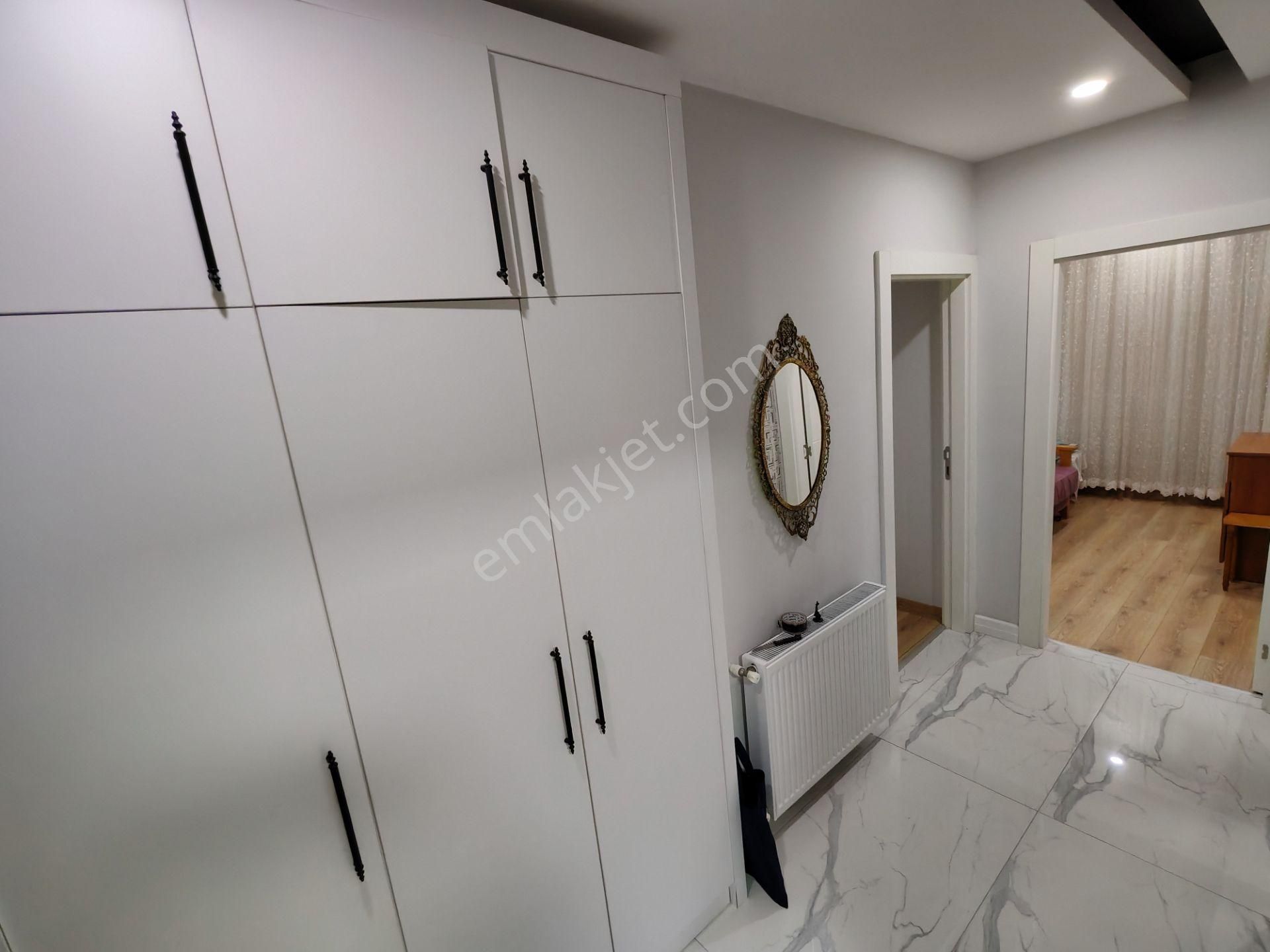 Varlık Mahallesinin En Güzel, Yaşamaya Hazır 2+1 Dairesi . - Görsel 2