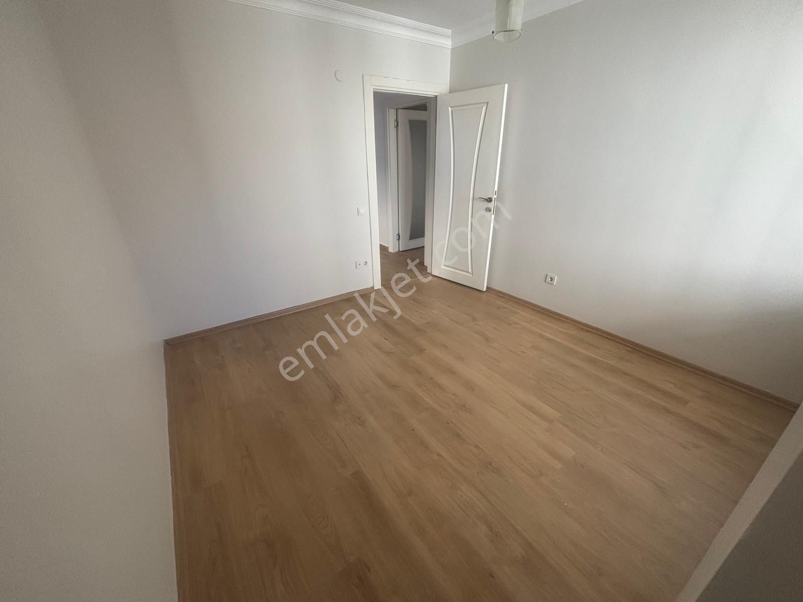 F-l Den Bulgurlu Cumhuriyet Te Yeni Binada Bakımlı Dublex - Görsel 4