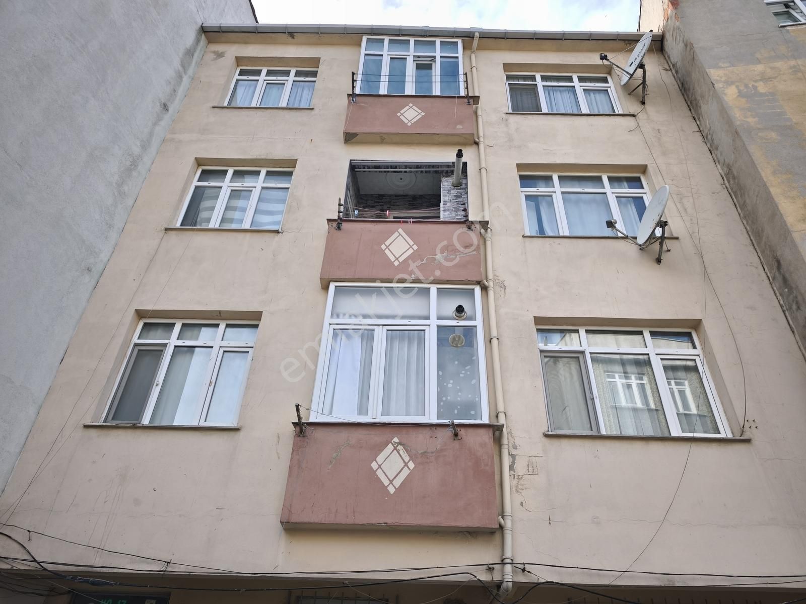 G.o.paşa Merkez De Tadilatı Yapılmış 2+1 75 M² 3.kat Daire - Görsel 11
