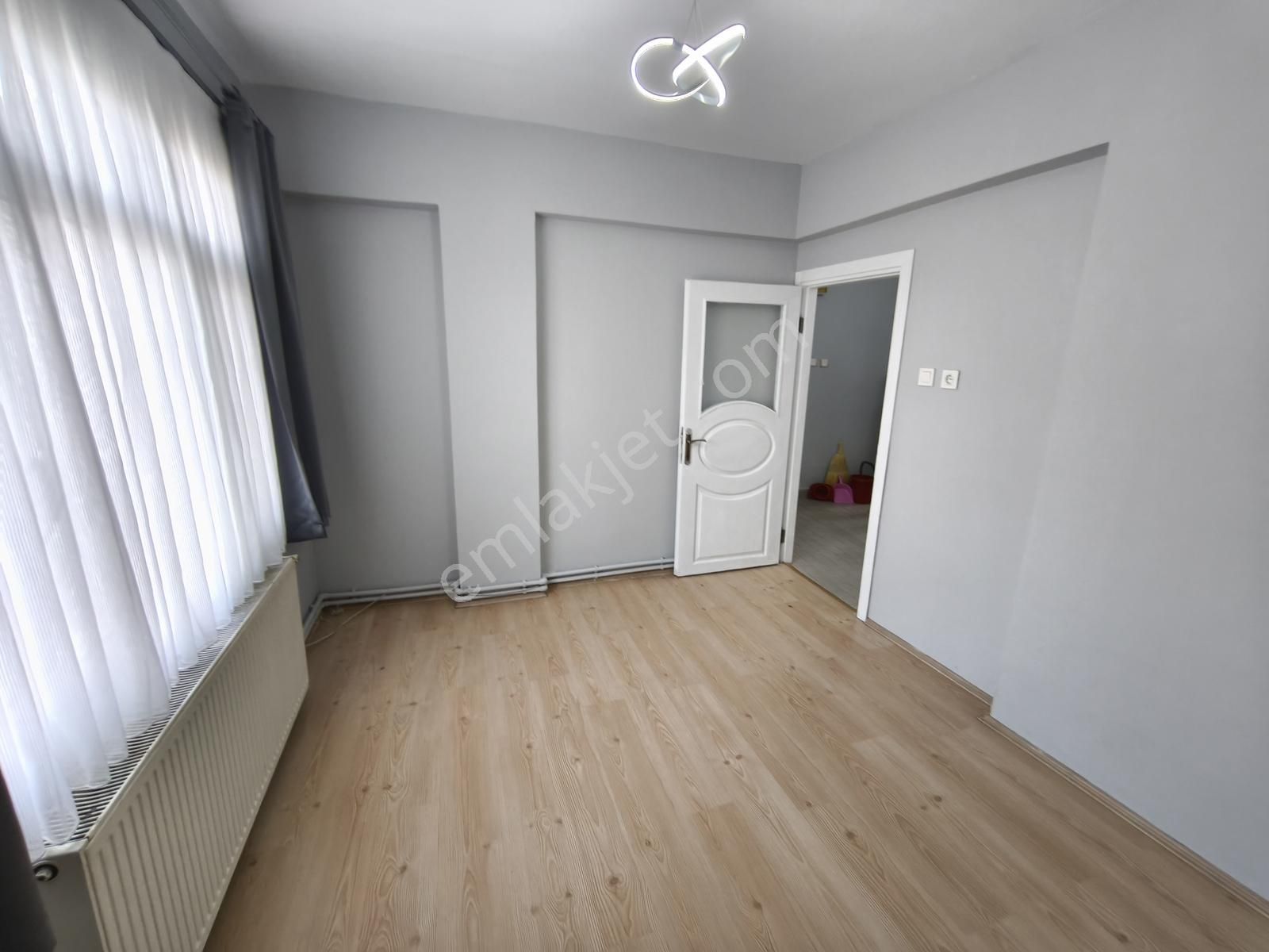 G.o.paşa Merkez De Tadilatı Yapılmış 2+1 75 M² 3.kat Daire - Görsel 13
