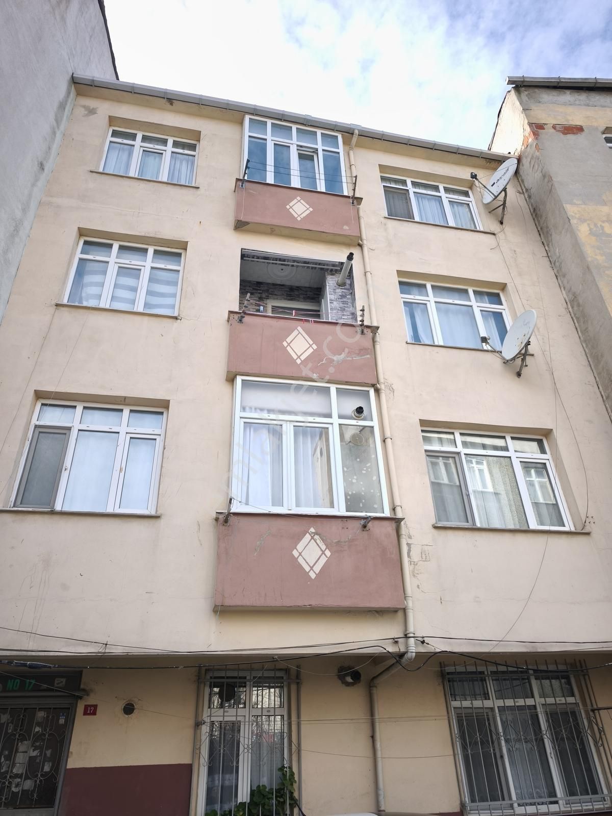 G.o.paşa Merkez De Tadilatı Yapılmış 2+1 75 M² 3.kat Daire - Görsel 4