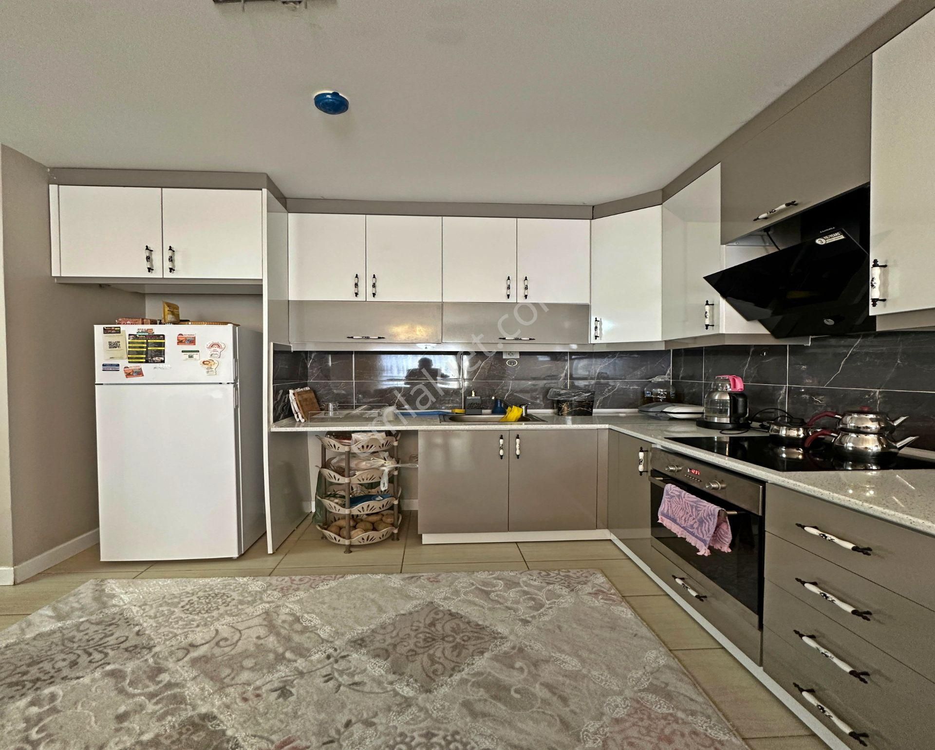 Cumhuriyet Mahallesinde Site İçi Yatırımlık Satılık 1+1 Fırsat Daire - Görsel 5