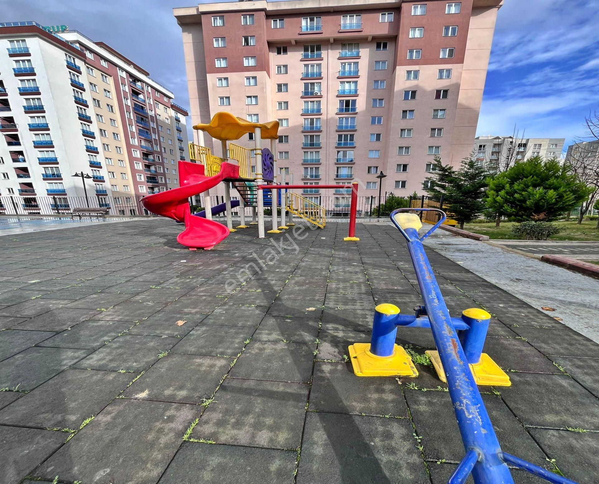 Cumhuriyet Mahallesinde Site İçi Yatırımlık Satılık 1+1 Fırsat Daire - Görsel 23