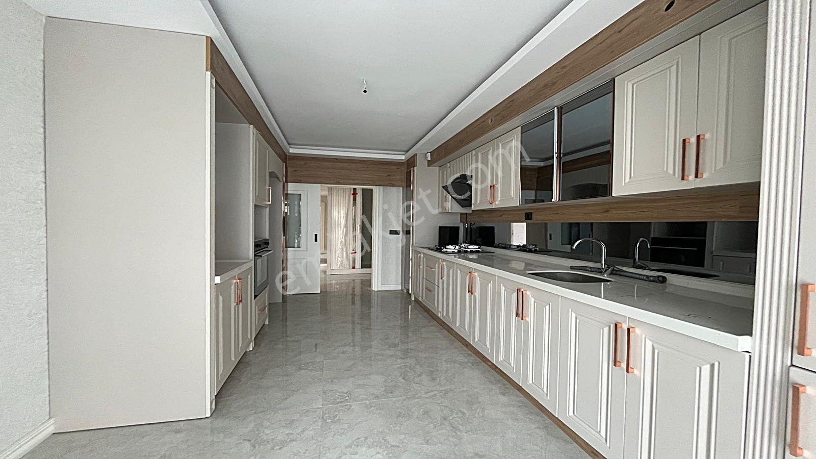 Yenikent Emlak'tan Kombi-cambalkon Giyinme Odalı 3+1 Lüx Daire - Görsel 23
