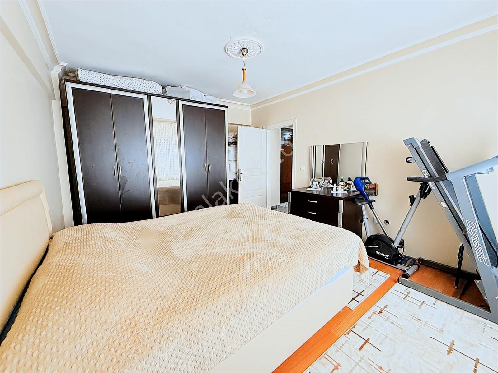 Tuzluçayır Göbeğe Yakın Ful Yapılı Cepheleri Açık Satılık Daire - Görsel 21