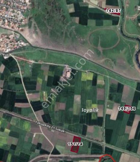 El/ya' Dan Yakupköyde_ 3729 M2 Dere Yakın.... Acil Satılık Tarla - Görsel 8